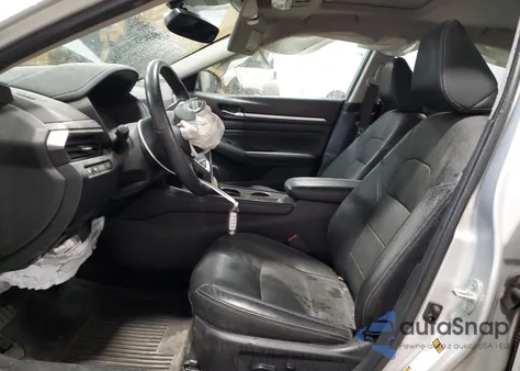 2019 Nissan Altima Sl z USA, uszkodzony, nr VIN 1N4BL4EW2KC137078